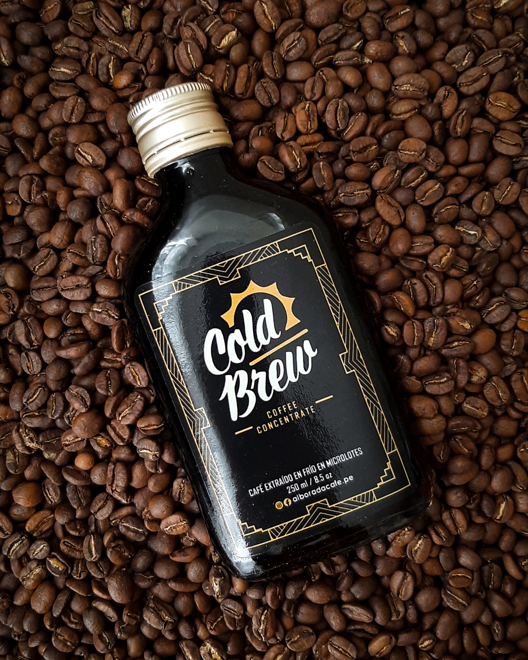 Cold Brew Coffee Concentrate - Café concentrado en frío