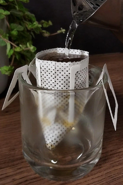 Drip Bag - Filtro con asa blanca para café Alborada Coffee